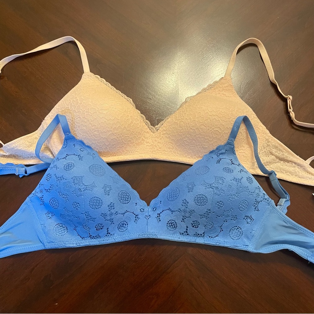 Lot of 2 Aerie Lightly Lined Bras 34C